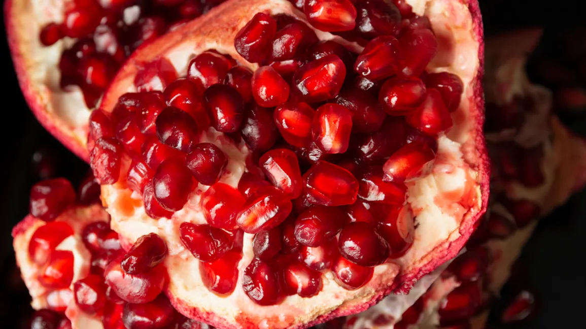 POMEGRANATE 