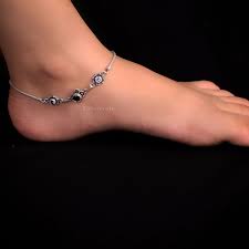 ANKLET 